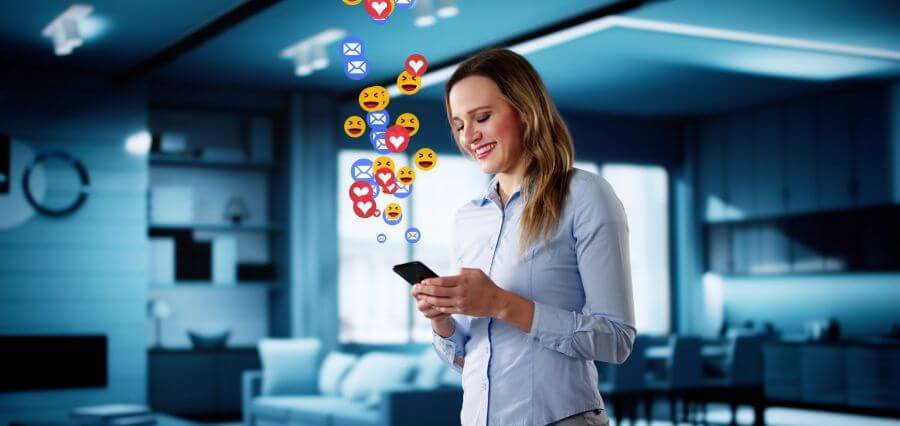 Digital Presence for Women – A New Era of Empowerment