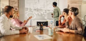 Read more about the article From Overseeing to Empowering: Unlocking the Secrets of Marketing Leadership Success